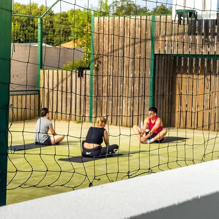 Apv Moncalm Kamp alanı