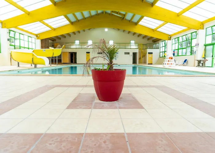 אתר קמפינג Apv Moncalm *