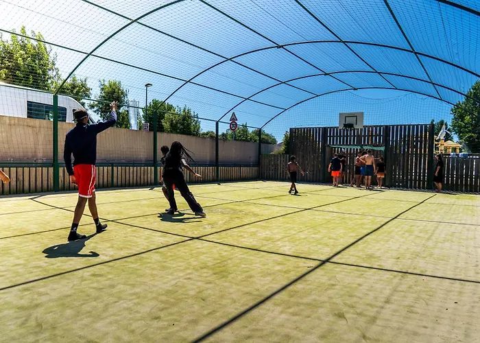 Apv Moncalm אתר קמפינג *